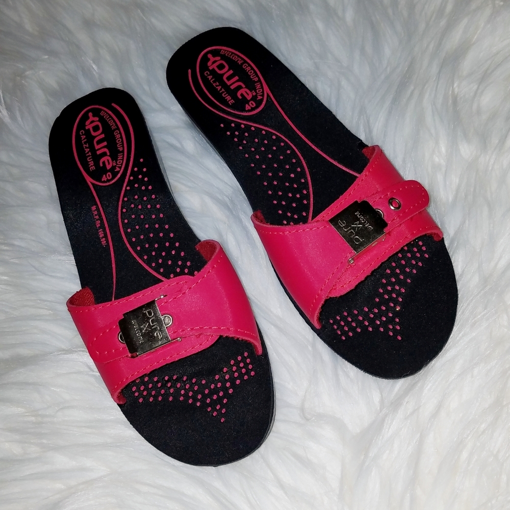 Pure Calzature red slides slight wedge EUR 40